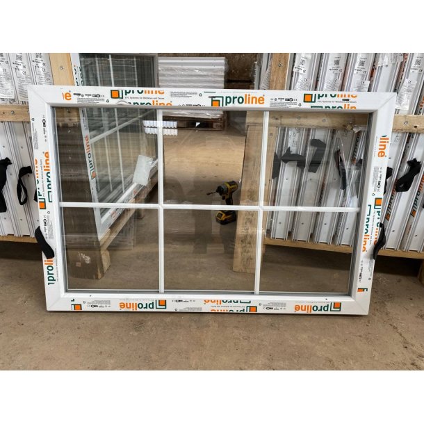 Fastkarm vindue B 119 X H 79 med sprosser